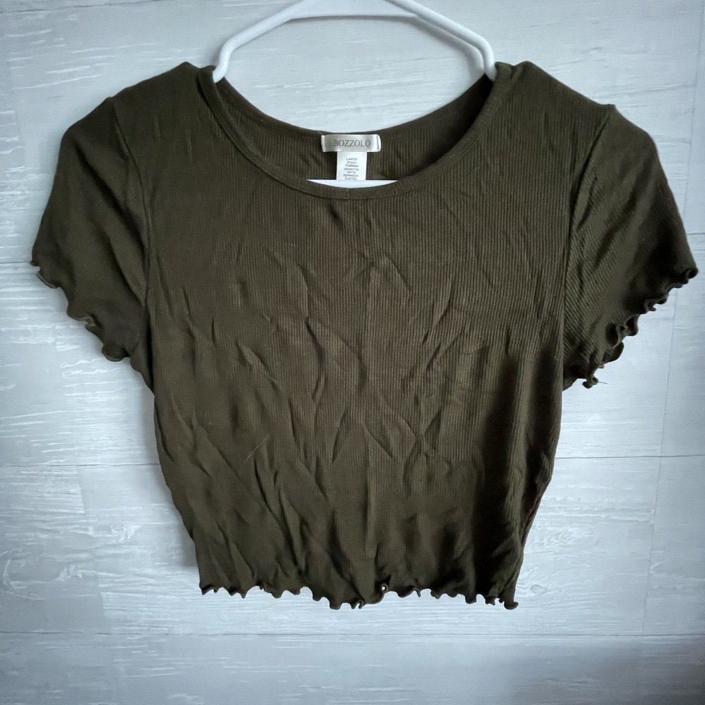 Green crop top